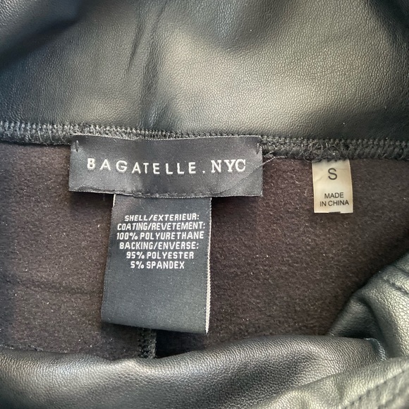 black pleather straight pants - Picture 4 of 4